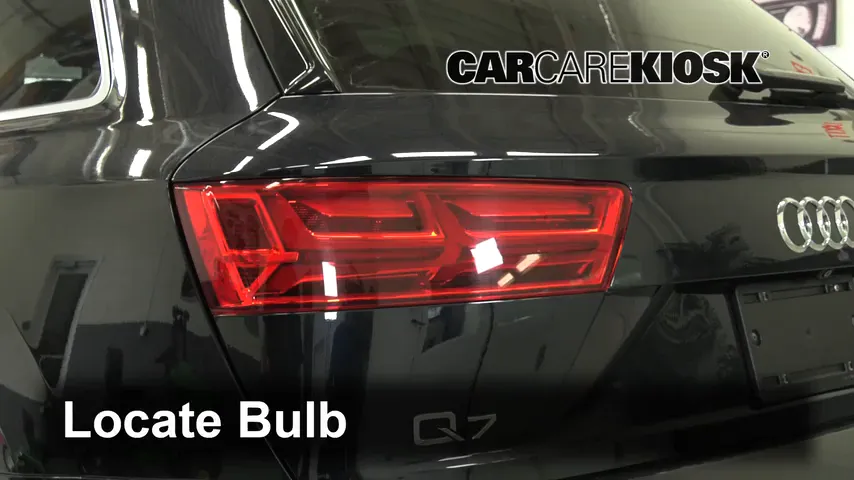 2017 Audi Q7 Premium 3.0L V6 Supercharged Lights